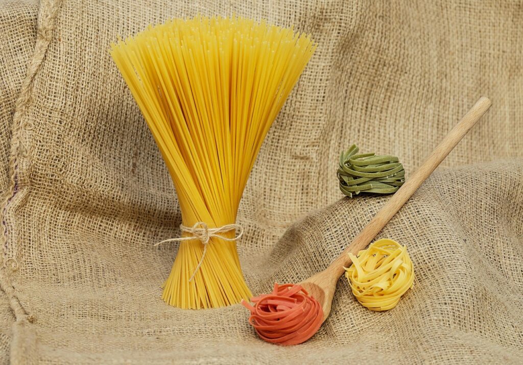 Spaghettis plusieurs couleurs